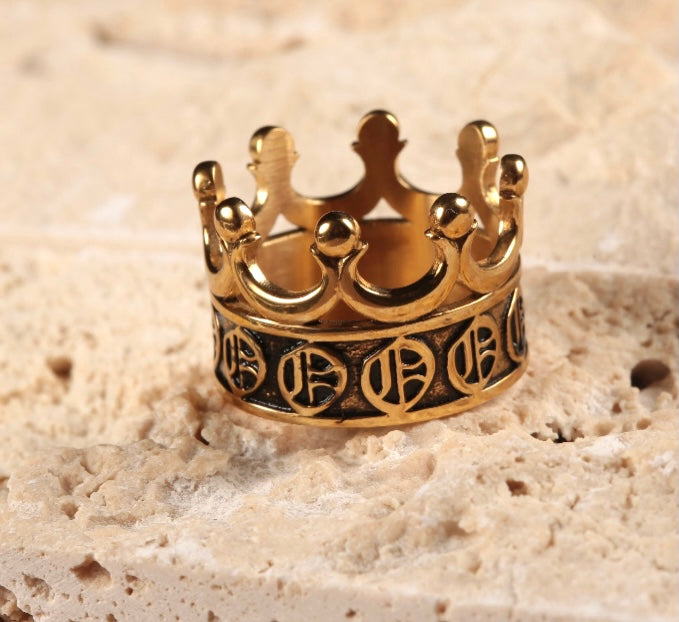Gold king crown ring sales