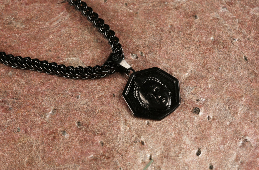 Heptagon cut Olokun Head with 3MM Franco Chain (BLACK)